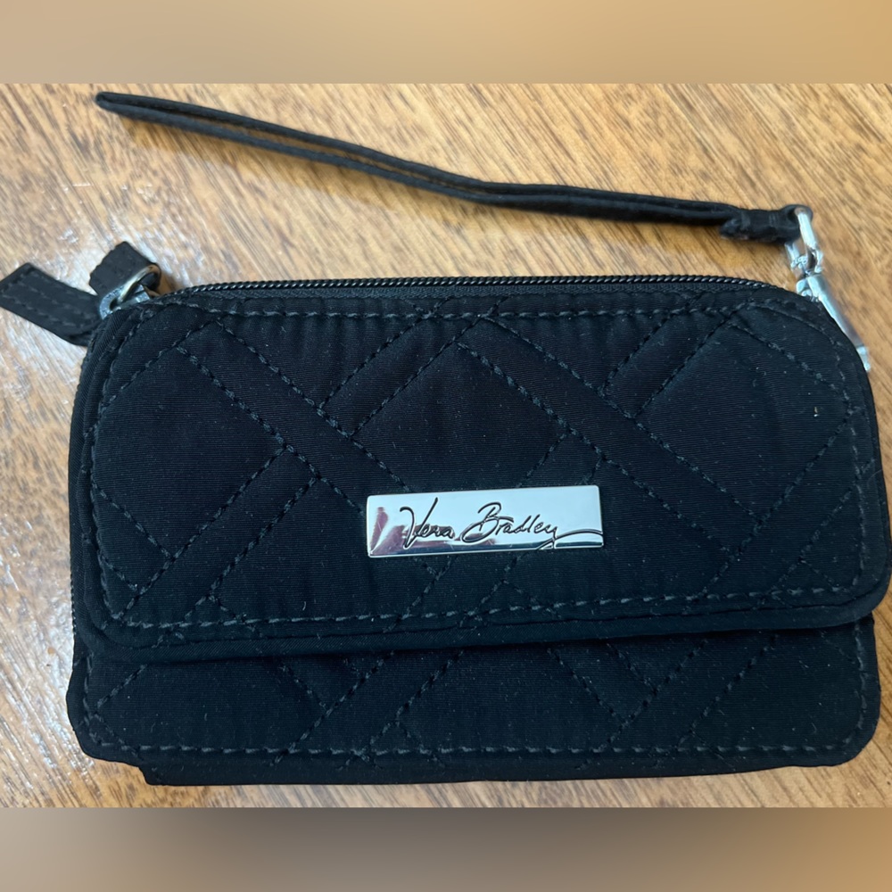 Like New Black Vera Bradley Wallet All-in-One Wristlet Clutch
